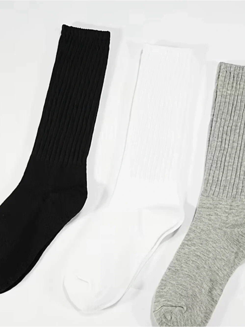 Women's Crew Socks in Light Gray - Soft Everyday Hosiery
